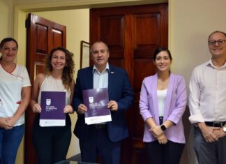 COMPROMISO INTERINSTITUCIONAL POR LOS ADULTOS MAYORES La Facultad de Medicina firmó acuerdo de trabajo con una residencia para adultos mayores de Resistencia