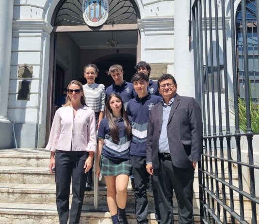 Estudiantes secundarios que recibieron mentoría de UNNETEC fueron reconocidos por su proyecto emprendedor
