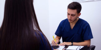 19 DE MAYO DÍA MUNDIAL DE LA MEDICINA FAMILIAR Servicio de Medicina Familiar: el corazón humano de la atención primaria