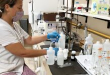 INNOVACIÓN Reprotector UV: CONICET ensaya filtro solar con repelente de mosquitos