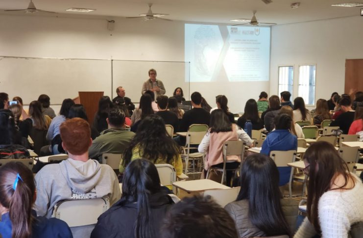 Inicia la Cátedra Libre de Derechos Humanos y Participación Ciudadana de la UNNE Cátedra en clases