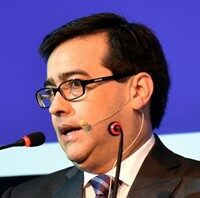 “Todas las provincias del país tienen una cardiología de muy buen nivel” afirma egresado de UNNE que preside la Federación Argentina de Cardiología El Dr. Eduarno Perna.