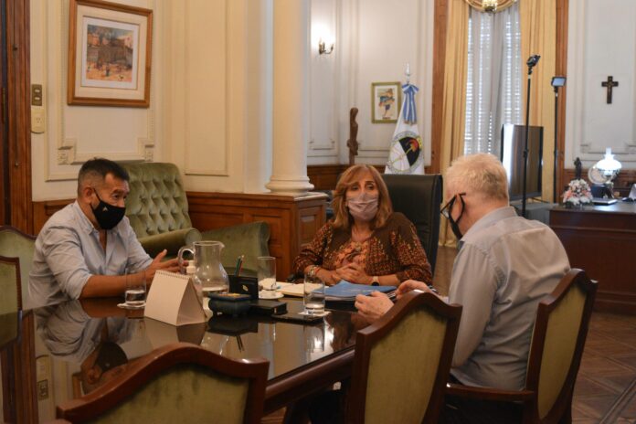 Chamamé y Universidad Encuentro preliminar para generar espacios de investigación, docencia y extensión cultural