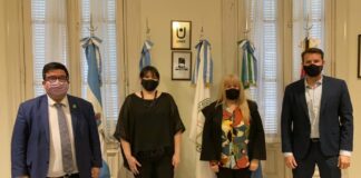 Graduados Firma para la cooperación institucional con el Colegio Público de Abogados