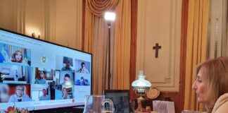 Docentes universitarios y condiciones de trabajo Primera reunión de la Comisión Docente de Condiciones y Ambiente de Trabajo de la UNNE