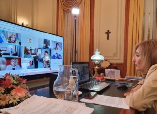 Docentes universitarios y condiciones de trabajo Primera reunión de la Comisión Docente de Condiciones y Ambiente de Trabajo de la UNNE