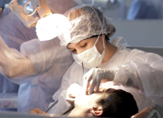 FACULTAD DE ODONTOLOGIA Se instalará en el Campus Deodoro Roca un taller de confección de kits de bioseguridad Facultad de Odontología de la UNNE