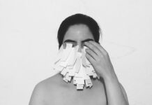 Videoarte experimental El Espacio Plasma inaugura el año con “Autorretrato” de Romina Garay