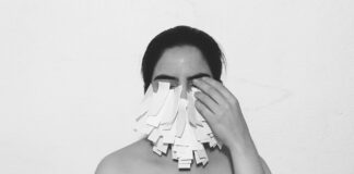 Videoarte experimental  El Espacio Plasma inaugura el año con “Autorretrato” de Romina Garay