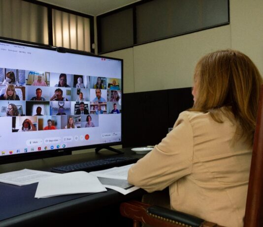 La UNNE expone compromiso de seguir colaborando con autoridades sanitarias en la gestión de la pandemia