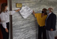 Facultad de Ciencias Exactas y Naturales y Agrimensura Acto de reconocimiento a ex profesores de FaCENA