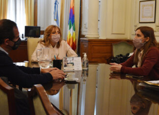 EN EL CAMPUS DE LA REFORMA Se concretará la construcción del edificio de la Facultad de Artes de la UNNE Firma del llamado a licitación