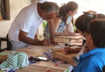 PRESENTAN LIBRO «Hablar lenguas indígenas hoy»: investigadores describen nuevos procesos de emergencia del bilingüismo Lenguas Indígenas