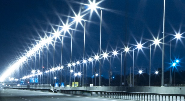Mitos y realidades sobre las luminarias con tecnología LED para vialidades