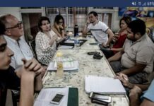 Taller Literario Koeyú Adriana Linares: «Koeyú significa el momento exacto, en que la oscuridad da paso a luz y se describe en el horizonte una imperceptible línea de luz”