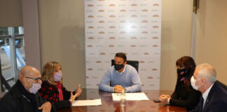 FIRMA DE ACUERDO Instituto de Medicina Regional contará con grupo electrógeno para sus nuevos equipamientos