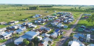 Ordenamiento Territorial Anuncian ambicioso plan nacional de viviendas en encuentro organizado por Arquitectura Imagen de un complejo de viviendas