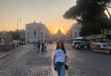 ESTE JUEVES 12 DE AGOSTO Reunión informativa sobre intercambio y doble titulación entre la FAU – UNNE y La Sapienza Università di Roma Acuerdos entre la FAU - UNNE y La Sapienza Università di Roma