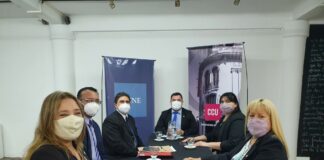 REDUCCIÓN ARANCELARIA DEL 20% PARA GRADUADOS UNNE Idiomas de la UNNE acordó con el Colegio de Abogados de Corrientes, la promoción de beneficios en Lenguas Extranjeras para sus matriculados