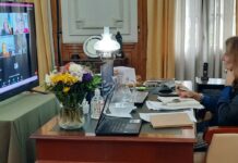 CONGRESO INTERUNIVERSITARIO LAUDATO SI´ “Fraternidad y diálogo intercultural”: la Rectora moderó un panel en el congreso sobre la encíclica del Papa Francisco La rectora de la UNNE, Delfina Veiravé fue elegida para moderar uno de los paneles durante el Congreso Interuniversitario Laudato Si´.