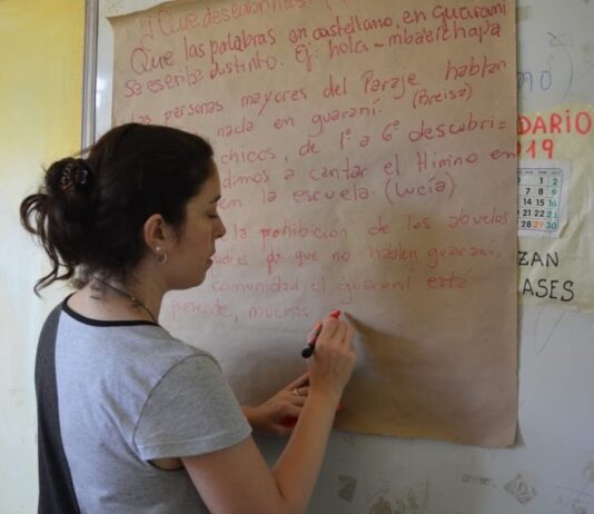 Recopilan en un libro experiencias sobre transmisión y enseñanza del guaraní