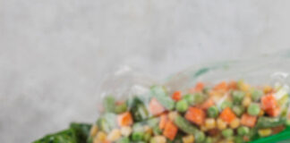 JIJE 2021 Dos proyectos de la UNNE, en la Jornada Internacional de Jóvenes Emprendedores En 2019, la UNNE participó por primera vez con exposición de proyectos.