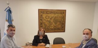 PROYECTO DE LA UNNE, EL GOBIERNO DE CORRIENTES Y FRANCIA La rectora Veiravé se reunió con el director del INET para avanzar en la concreción del Parque Tecnológico