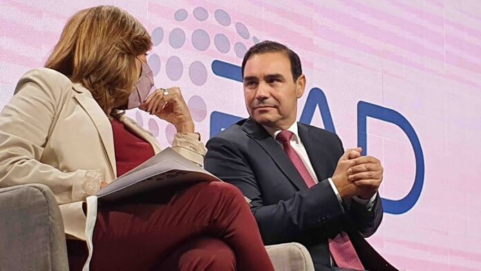 INNOVACIÓN, INFRAESTRUCTURA TECNOLÓGICA Y COMUNICACIONES Jornada de Innovación Municipal: la UNNE se sumó al evento como coorganizadora y formadora de recursos humanos en tecnología