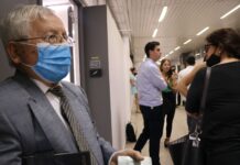 Comunidad Tiene 83 años y se graduó de abogado en Derecho de la UNNE