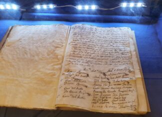 1821-2021 - BICENTENARIO DE LA PRIMERA CARTA MAGNA CORRENTINA Histórico: la UNNE abrió sus puertas para exponer por primera vez en 200 años, la Constitución Provincial de Corrientes