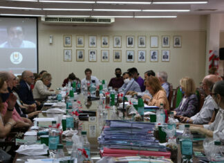 Con miras a la normalización de actividades en 2022, el Consejo Superior de la UNNE realizó su última sesión del 2021