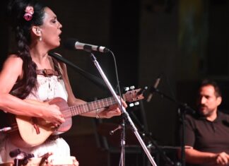 CON ARTISTAS LOCALES Y NACIONALES Con gran show musical, los festejos por los 65 años de la UNNE tuvieron su edición en Corrientes