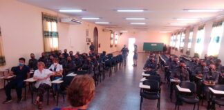 Buscan que agentes de fuerzas de seguridad puedan identificar y ayudar en casos de emergencias por diabetes