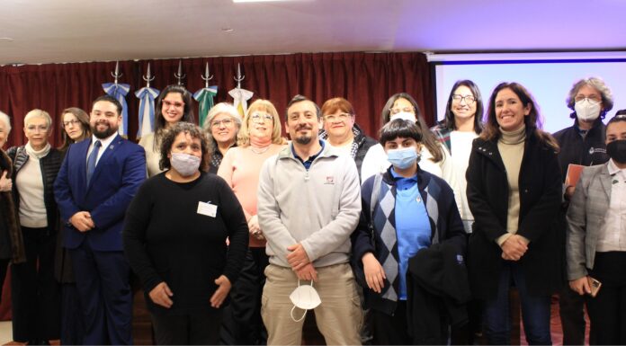 CIENCIA Derecho de la UNNE presentó la investigación premiada por OUI que hace foco en la preservación de la biodiversidad y las semillas criollas