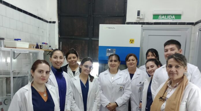 COMPROMISO SOCIAL Intensa actividad de Anatomía y Fisiología Patológicas de Medicina con presencia en el interior de Corrientes