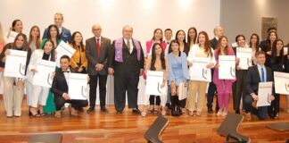 FORMACIÓN ACADÉMICA Nueva entrega de títulos en la Facultad de Medicina