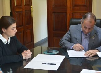 ACUERDO MARCO CON LA FUNDACION HUELLAS La Fundación Huellas de la ciudad de la Cruz, firmó un acuerdo con la Facultad de Medicina de la UNNE