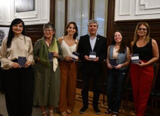 EN EL MARCO DEL 68º ANIVERSARIO DE LA UNNE “40 años de Democracia”: emotiva presentación de la colección de EUDENE que promueve el ejercicio de la memoria y el valor de la vida democrática