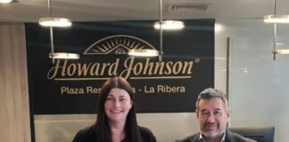 Acuerdos entre el Hotel Howard Johnson La Ribera y la FADyCC-UNNE
