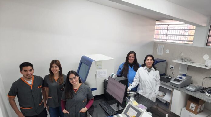 Único en la región por su capacidad tecnológica para realizar estudios específicos La Facultad de Medicina en la vanguardia con su Laboratorio de Medicina Genómica y Molecular