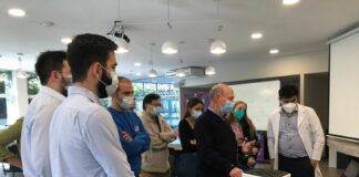 El encuentro contó con un gran numero de participantes Simulación endoscópica: Prácticas de Simulación semipresencial en la Facultad de Medicina