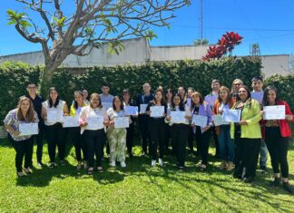 Se entregaron los certificados de la Diplomatura Universitaria en Cuidados de Enfermería en Santa Lucía