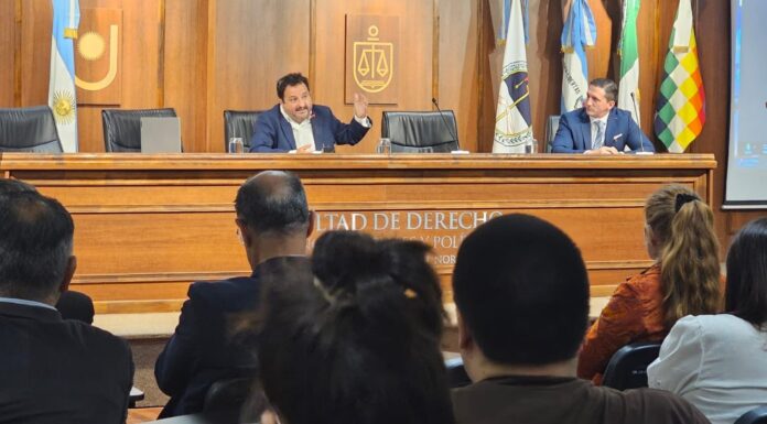 La Facultad de Derecho impulsa el debate sobre la Modernización Laboral