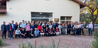 Honrando el impulso del profesor Müller, Ciencias Económicas festejó 75 años