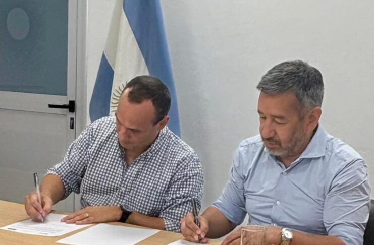 Acuerdo de trabajo por más oportunidades para nuestros estudiantes