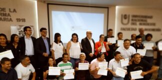 GESTIÓN Y COMPROMISO SOCIAL Con compromiso de continuidad y anuncios, cerró el ciclo 2023 de la Escuela de Oficios de la UNNE en Chaco