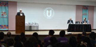 UNA SEMANA DE ACTIVIDADES EN ARQUITECTURA DE LA UNNE Con compromisos y definición de nuevos desafíos, Diseño Gráfico comenzó la celebración de sus 25 años