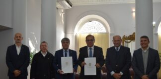 CONVENIOS UNNE – MUNICIPIO DE CORRIENTES La UNNE se asocia a los gobiernos locales buscando potenciar el desarrollo productivo y estratégico territorial