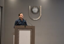 “No hay forma de aprender que no sea con el esfuerzo y con Inteligencia Artificial esto no va a cambiar”, destacó Andrés Rieznik en la UNNE
