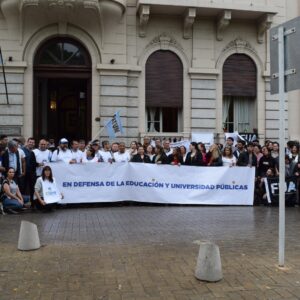 Autoridades de la UNNE participaron de la campaña federal en defensa de la educación pública